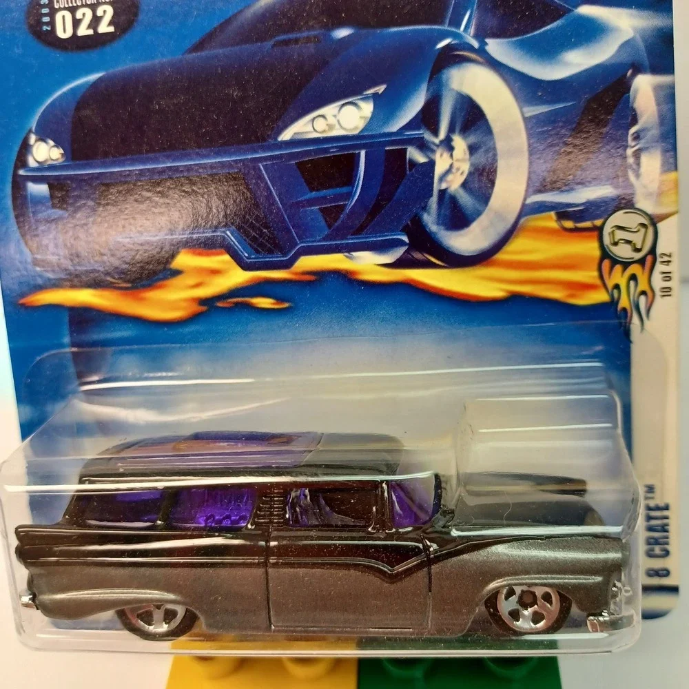 2003 Hot Wheels #22 8 Crate Highway 35 Series Car‎